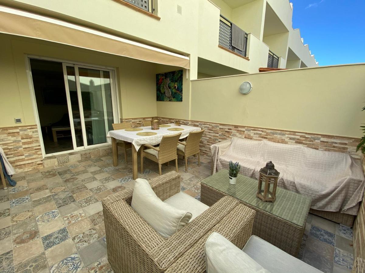 דירות אדחה Luxury Townhouse Oasis Fanabe מראה חיצוני תמונה