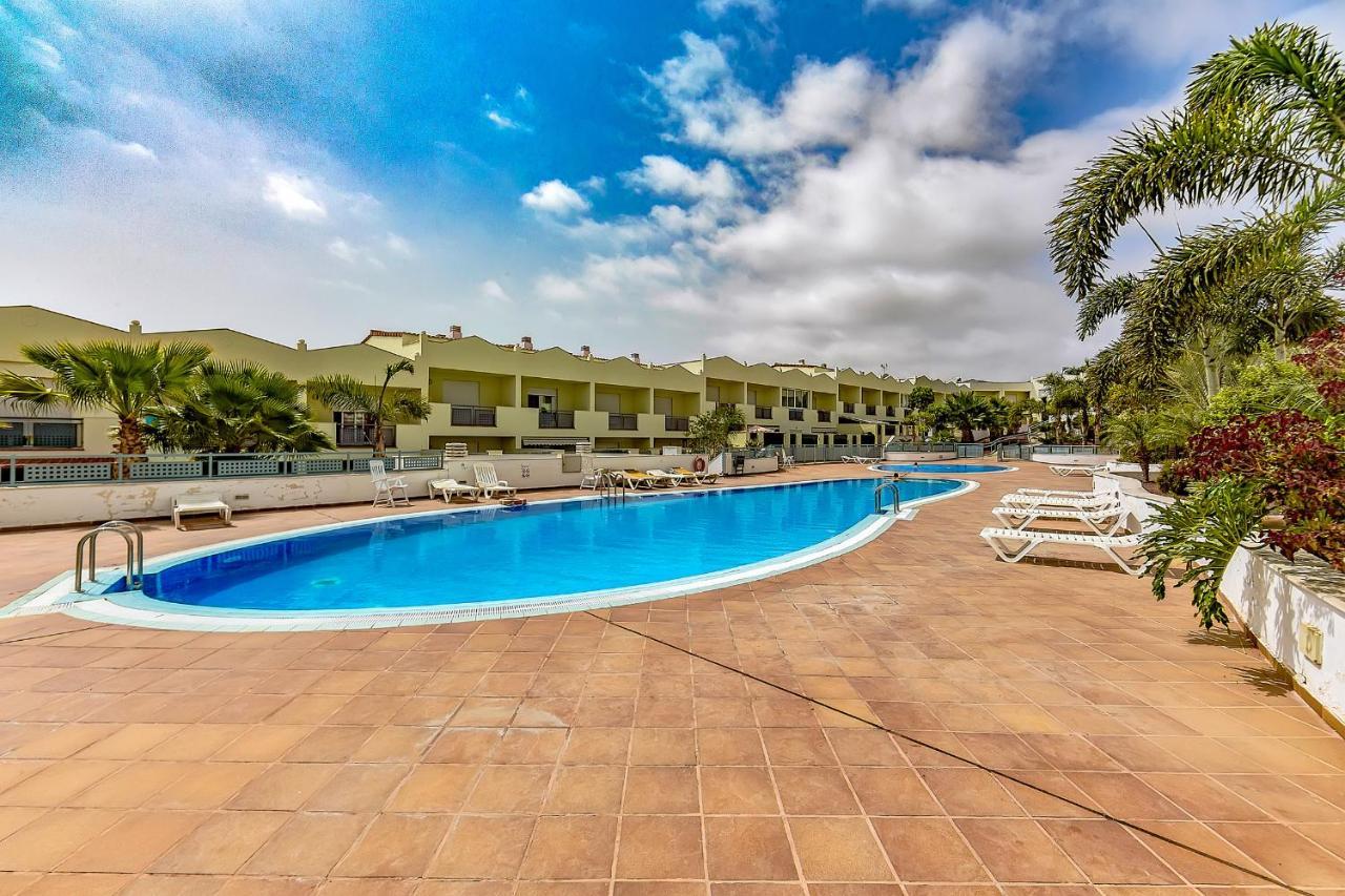 דירות אדחה Luxury Townhouse Oasis Fanabe מראה חיצוני תמונה