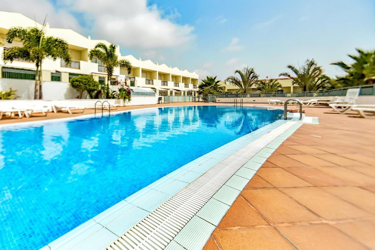 דירות אדחה Luxury Townhouse Oasis Fanabe מראה חיצוני תמונה