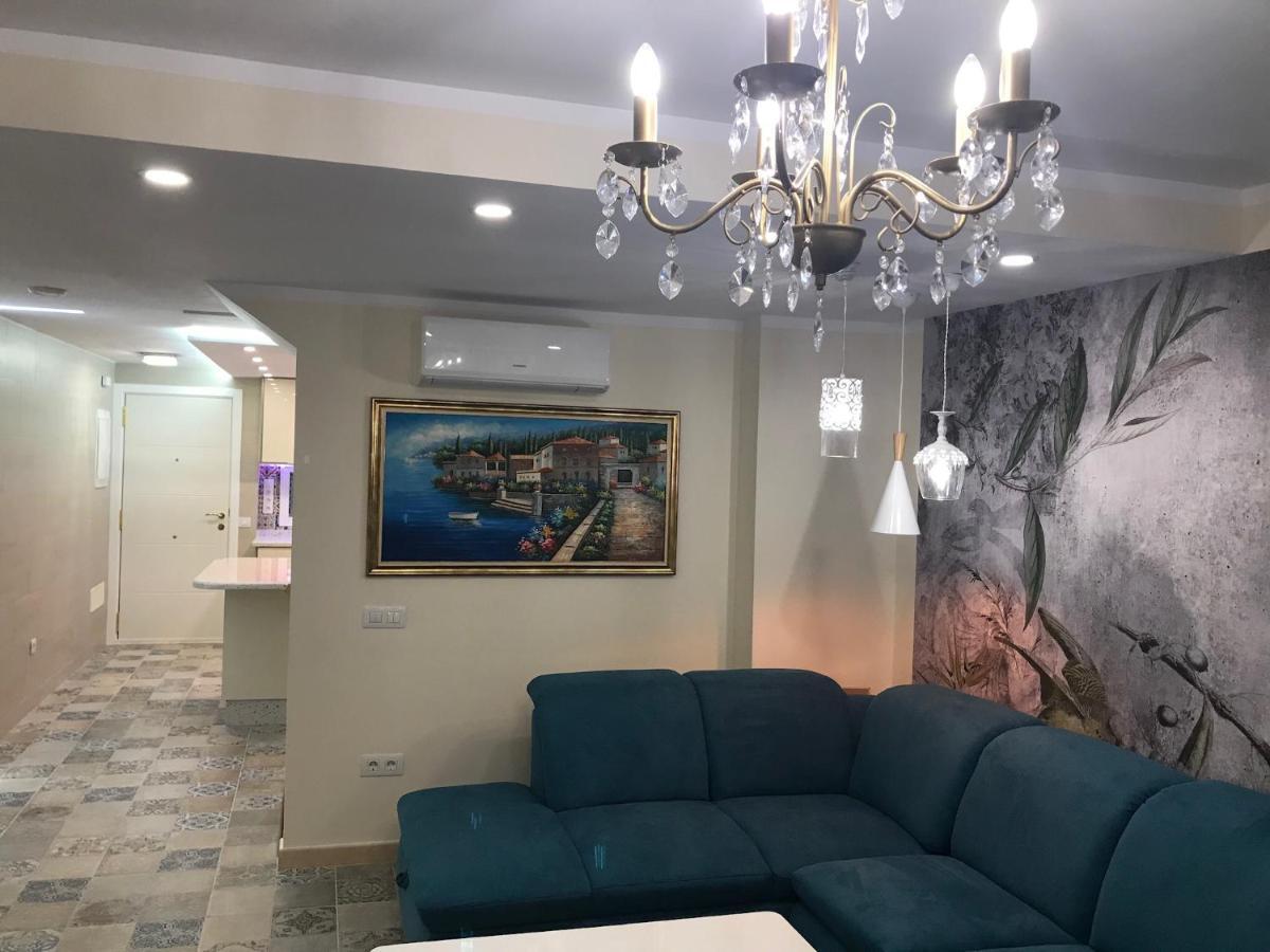 דירות אדחה Luxury Townhouse Oasis Fanabe מראה חיצוני תמונה